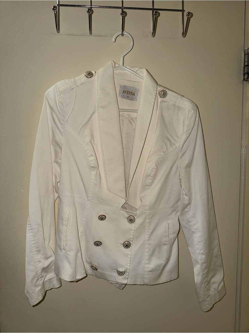 White Double-Breasted Women's Blazer Jacket